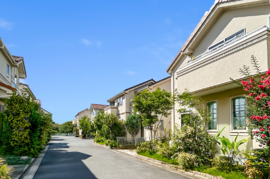 リフォームと新築のどっちを選ぶ？費用やメリット・デメリットなどを解説